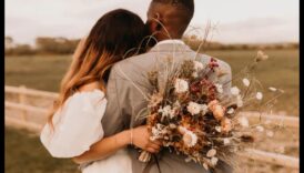 רומנטיקה גחמנית: חבק את רוח הכלה שלך בבוהו