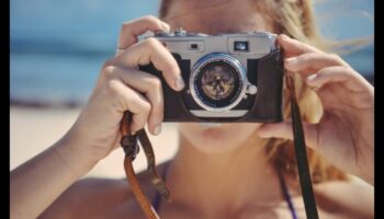 תמונה מושלמת למידה: הרם את האומנות שלך עם חינוך לצילום